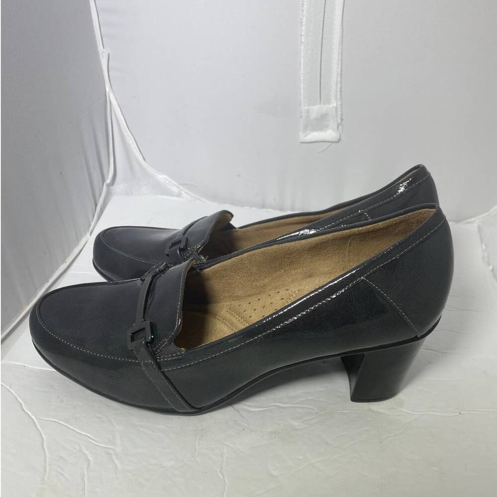 NATURALIZER Women’s size 9.5 M Gray Leather Pumps Shoes